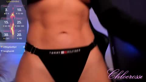 Laura online show from February 25, 7:14 pm