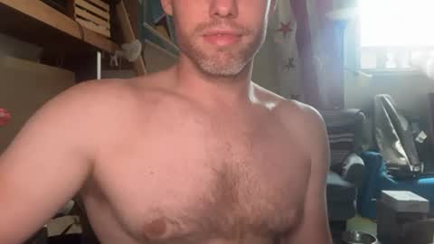Snapshot of chmichels321 chatting on July 13, 3:59 pm chmichels321 online show from July 13, 3:59 pm