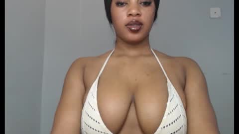 ESTHER online show from September 22, 9:11 am