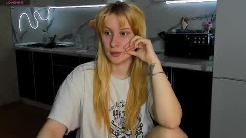 choco_meowx online show from February 17, 6:10 am