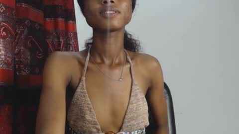 choco_petitqueen online show from December 3, 7:11 pm