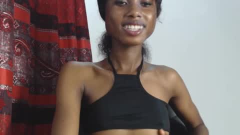 choco_petitqueen online show from December 4, 10:57 am