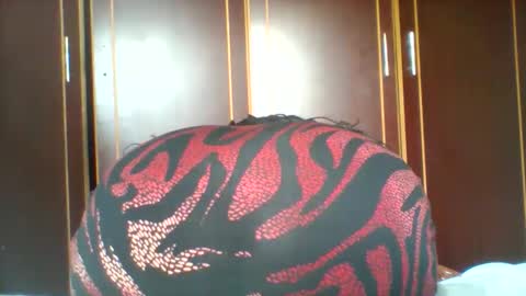 chocobabe002 online show from April 23, 12:29 pm