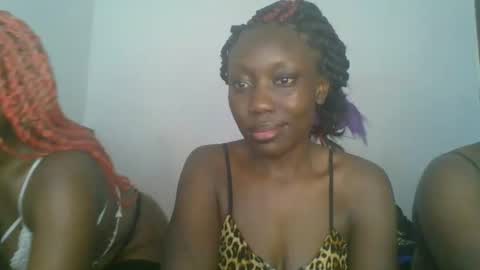 chocobear22 online show from October 29, 8:27 am