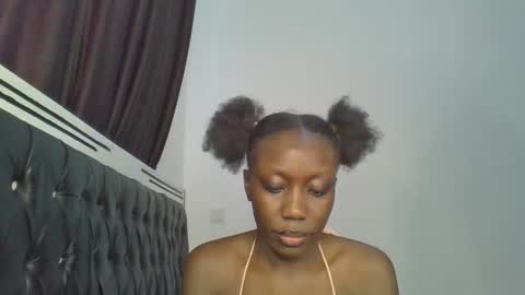 chocobear22 online show from November 19, 11:21 am