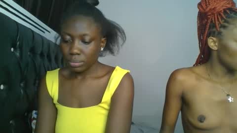 chocobear22 online show from November 27, 9:50 pm