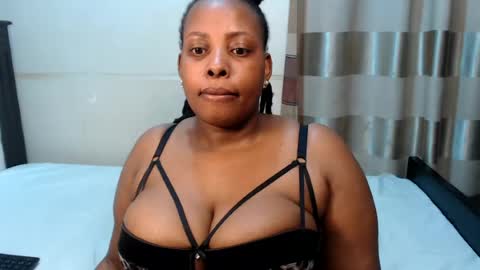 chocolatabig online show from June 16, 3:09 am