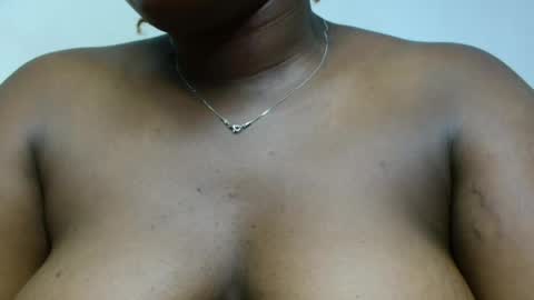 Snapshot of chocolate_ass88 chatting on July 22, 10:40 am chocolate_ass88 online show from July 22, 10:40 am
