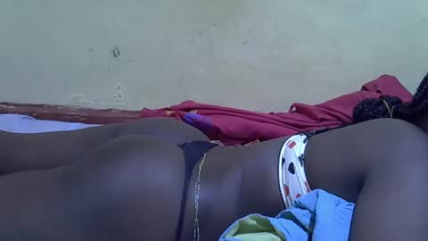 Snapshot of chocolate_baby3 chatting on November 17, 11:27 am chocolate_baby3 online show from November 17, 11:27 am