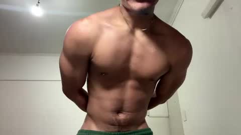 Snapshot of chocolate_sex436778 chatting on July 1, 10:20 pm thiango online show from July 1, 10:20 pm