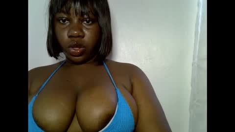 chocolateassgirl61 online show from September 24, 12:52 pm