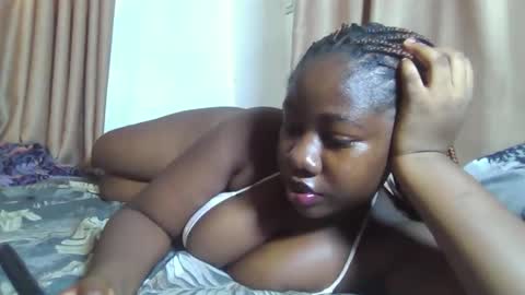 chocolateassgirl61 online show from January 16, 10:30 am