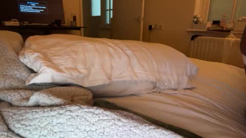 chocolatebunnycakez online show from November 25, 12:32 am