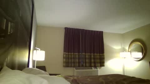 chocolatedolla online show from February 5, 11:04 am