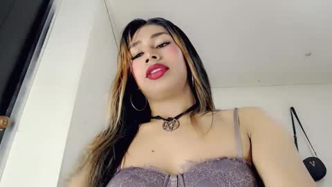 chocolatetriplex online show from October 27, 6:23 pm