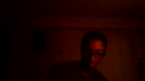 Snapshot of chocolatinhermoso chatting on November 18, 3:12 am Chocolatinhermoso online show from November 18, 3:12 am