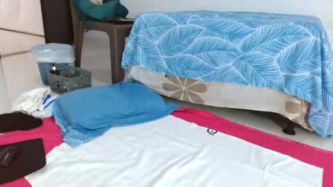 Snapshot of chocorramitavagina19 chatting on April 25, 1:41 pm maria online show from April 25, 1:41 pm