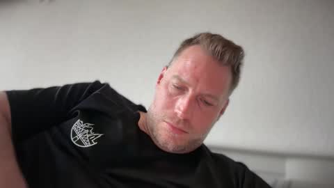 Christian online show from April 18, 4:33 pm