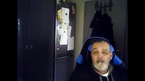 Chris online show from March 14, 9:26 am