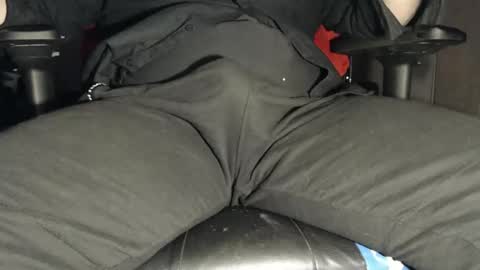 Chris online show from March 22, 7:50 pm