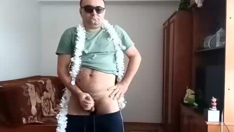 chris 01 25 online show from December 18, 12:00 pm