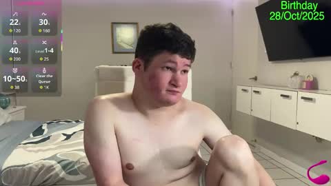 Chris Evens online show from October 18, 1:19 am