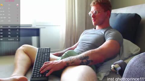 redhead thief of sausages and hearts online show from June 7, 9:02 am