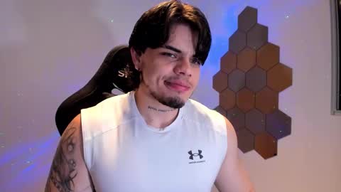 Chris Cooper Independent model online show from January 16, 2:26 am