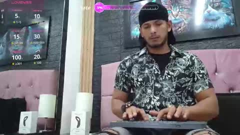 chris_dick2 online show from January 13, 2:50 am