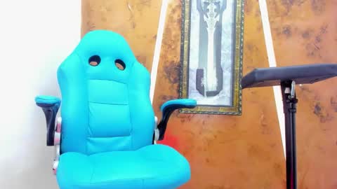 chris_evans00 online show from February 22, 12:47 pm