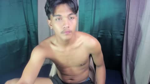 chris_hardfucker online show from February 13, 4:25 pm