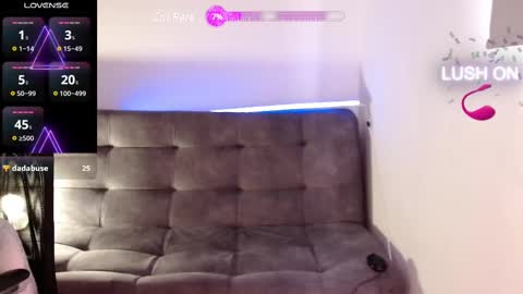 cris         Twitter magnum101010 insta magnumc20 online show from February 17, 3:53 pm