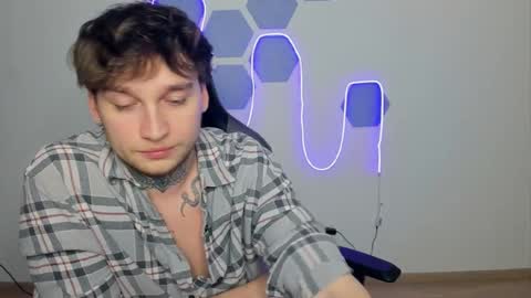 Snapshot of chris_tyson chatting on December 20, 1:03 am Chris Tyson online show from December 20, 1:03 am