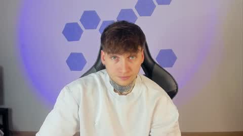 Snapshot of chris_tyson chatting on March 10, 1:34 am Chris Tyson online show from March 10, 1:34 am