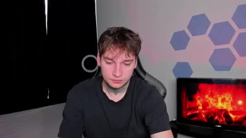 Snapshot of chris_tyson chatting on October 7, 11:18 am Chris Tyson online show from October 7, 11:18 am