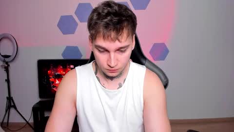 Chris Tyson online show from December 18, 9:37 am