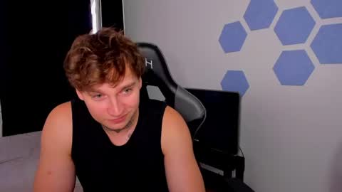 Snapshot of chris_tyson chatting on June 26, 1:04 pm Chris Tyson online show from June 26, 1:04 pm