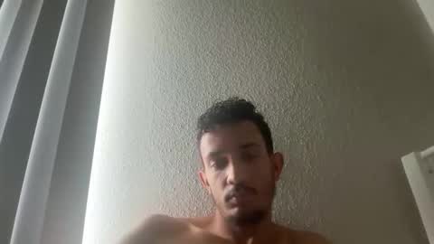 chrislover2125 online show from April 19, 5:34 pm