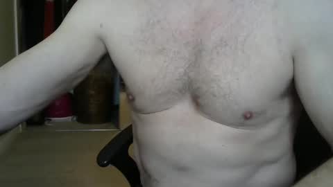 Snapshot of chrismas1 chatting on February 7, 11:13 pm chrismas1 online show from February 7, 11:13 pm