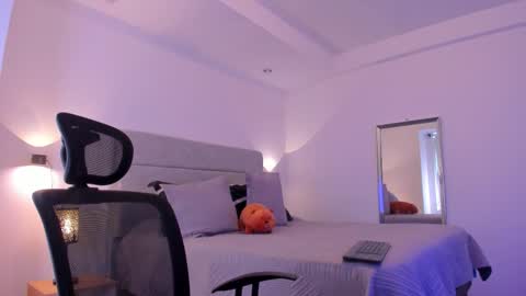 Snapshot of chrismorgan24 chatting on October 11, 2:26 pm chrismorgan24 online show from October 11, 2:26 pm