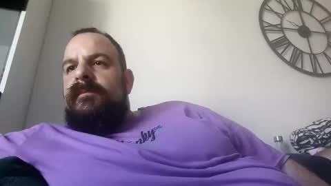 chris  ole online show from February 12, 7:58 am