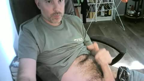 Snapshot of chrisprngr chatting on June 22, 4:37 pm chrisprngr online show from June 22, 4:37 pm