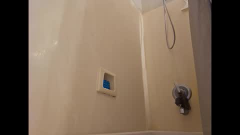 Snapshot of chrispycum chatting on December 30, 3:47 am Chris online show from December 30, 3:47 am