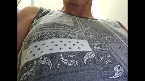 Snapshot of chrispycum chatting on February 21, 1:11 pm Chris online show from February 21, 1:11 pm