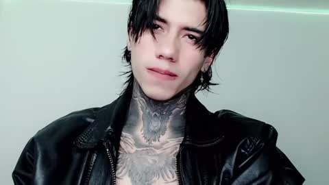 CHRIS  INDEPENT MODEL online show from March 8, 11:07 pm