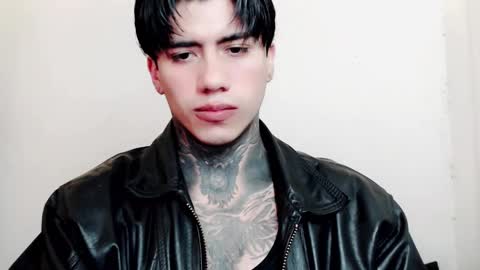 CHRIS  INDEPENT MODEL online show from September 11, 1:33 pm