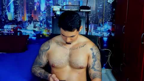 Chriss Stewart online show from October 14, 1:50 am