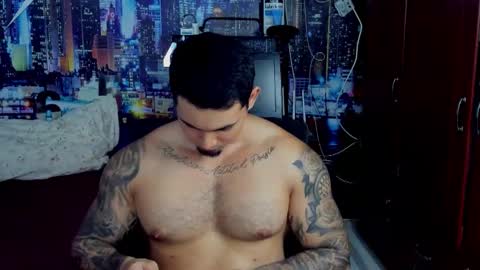 Chriss Stewart online show from January 15, 3:00 am