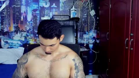 Chriss Stewart online show from June 2, 2:13 am