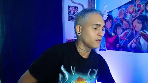 Christian Wang online show from December 12, 3:32 am